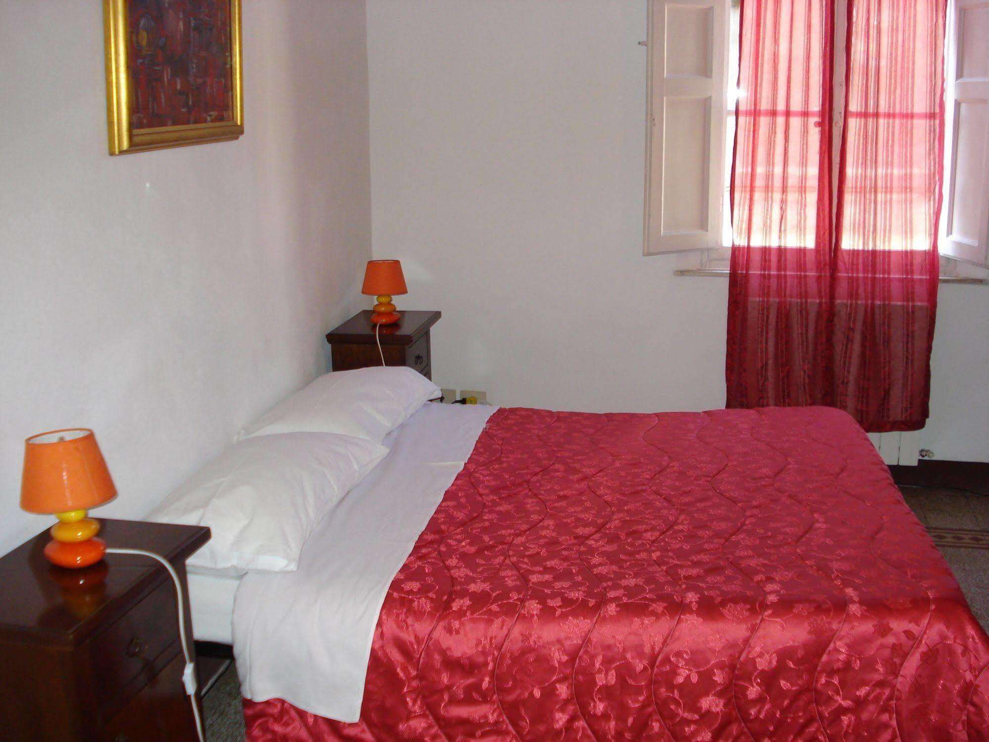 La Casa Di Antonella Hotell Siena Exteriör bild